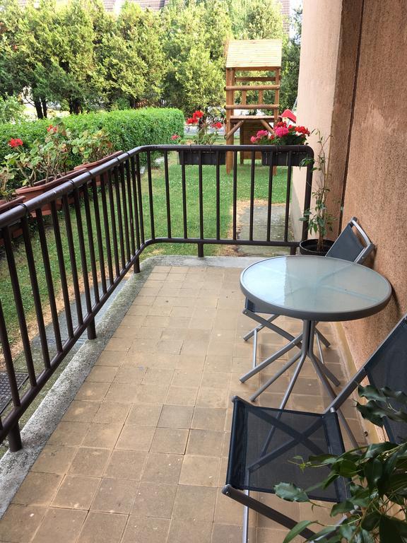 Balaton Apartman Balatonboglár Esterno foto